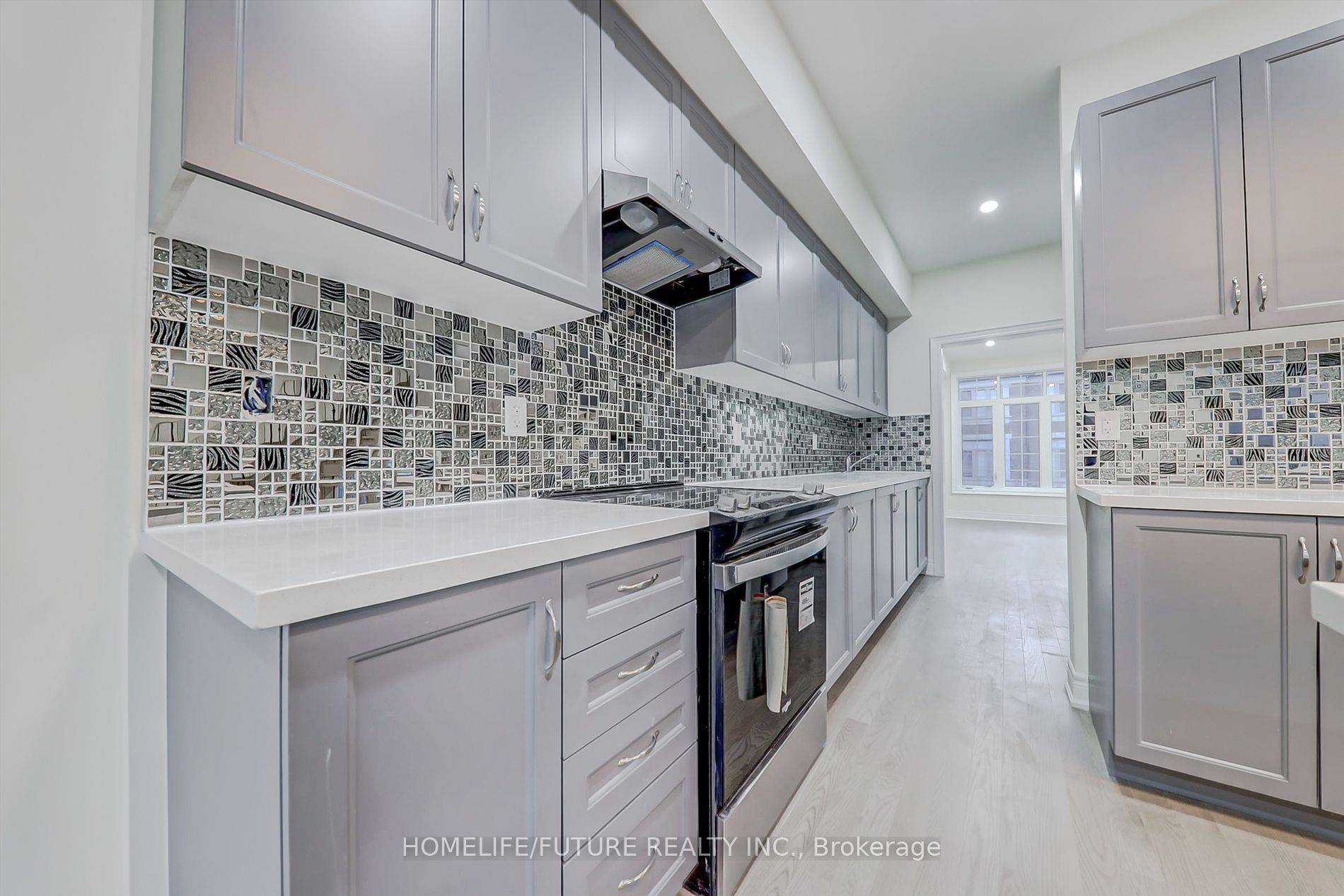 29 Andress Way Property Photo 18