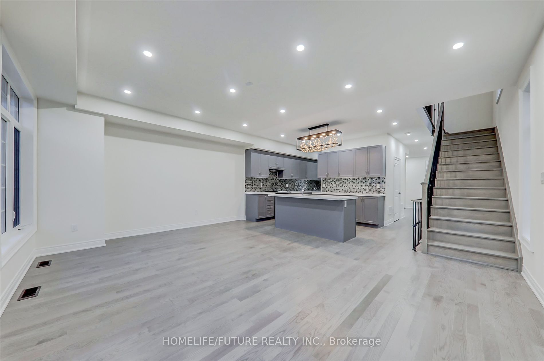 29 Andress Way Property Photo 20