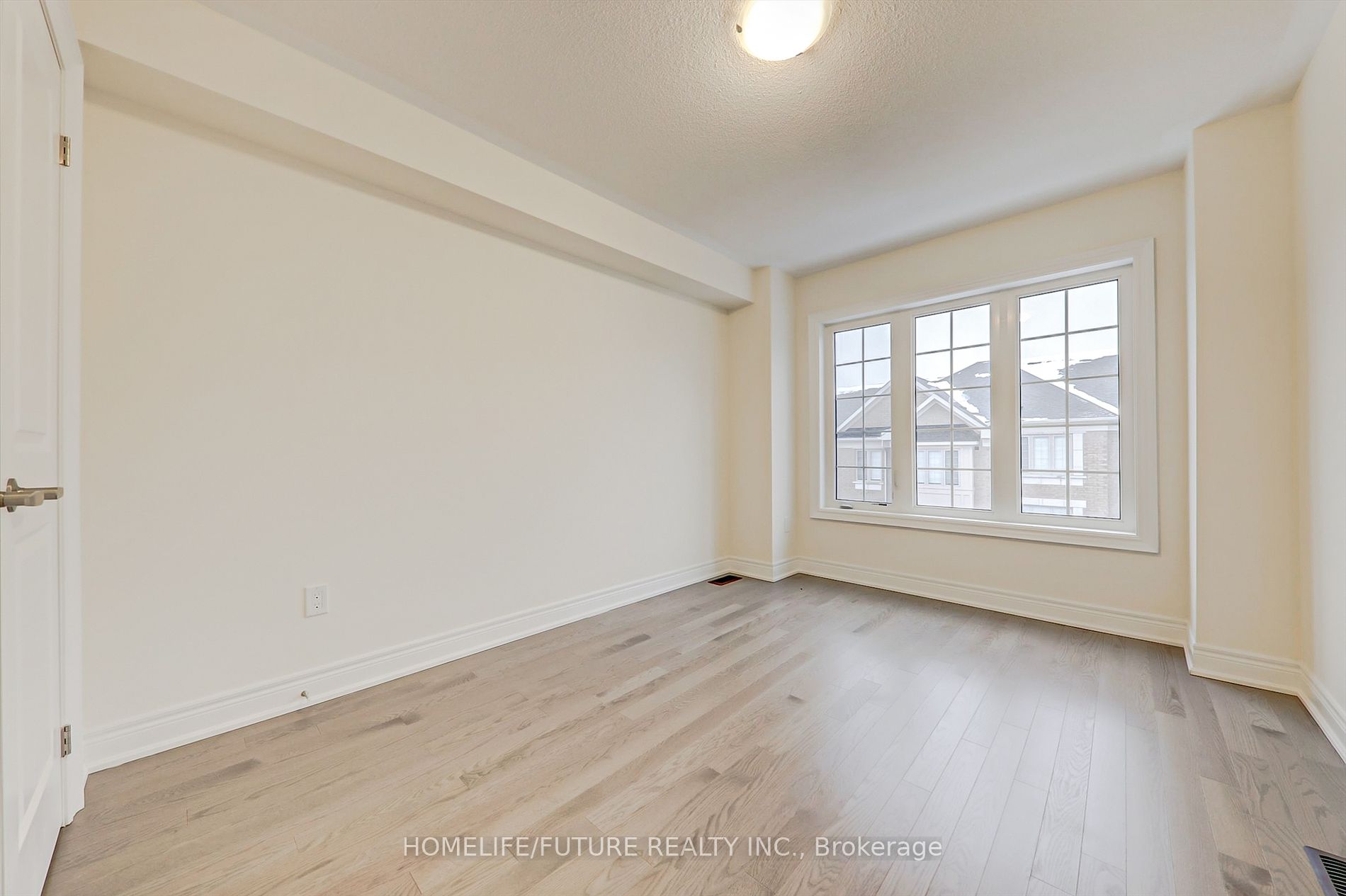 29 Andress Way Property Photo 34