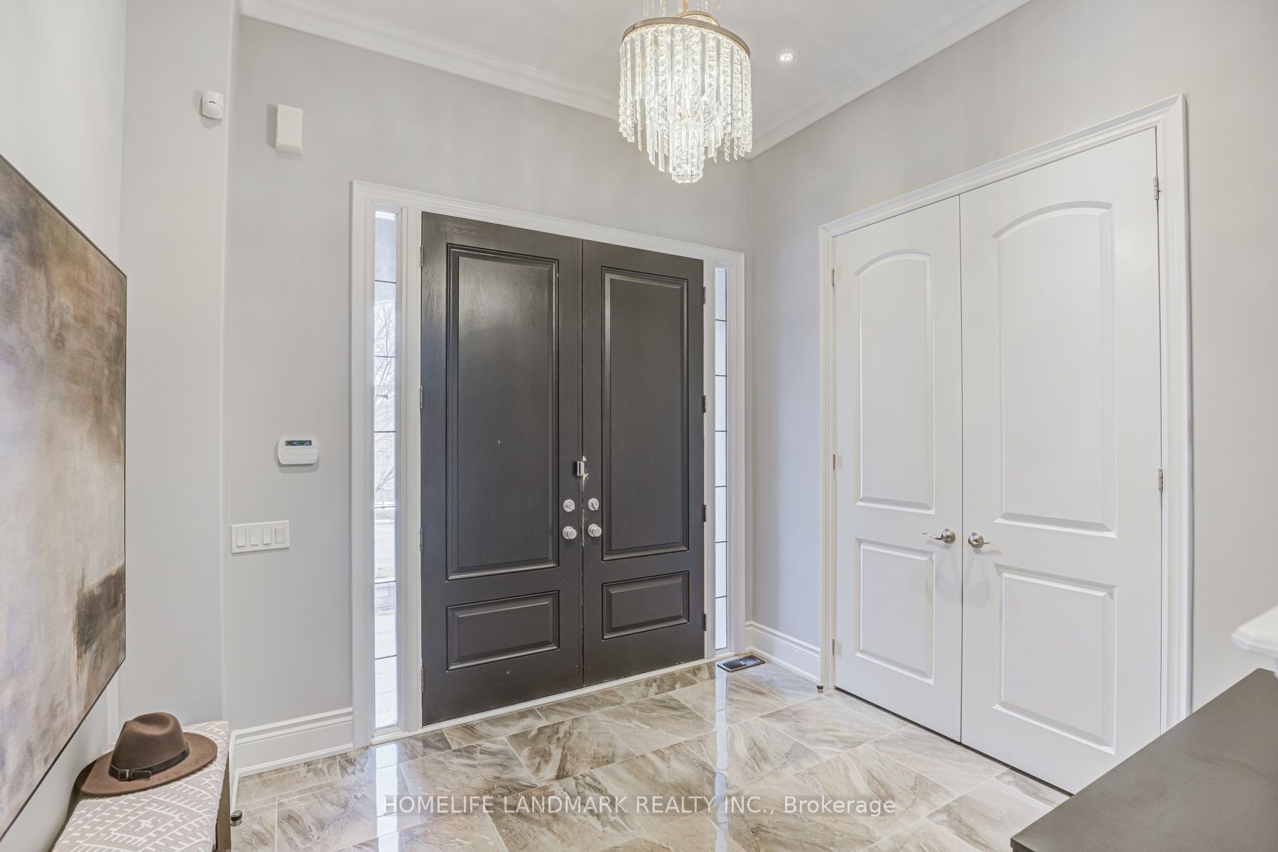 38 Baldry Ave Property Photo 3