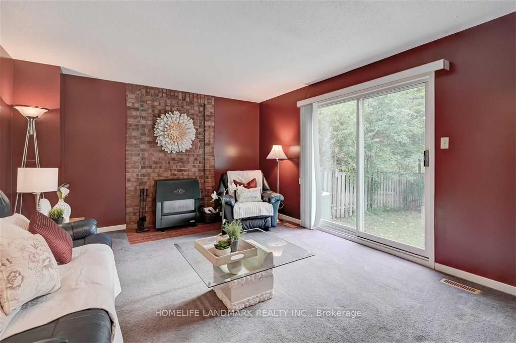 334 Primrose Lane Property Photo 9
