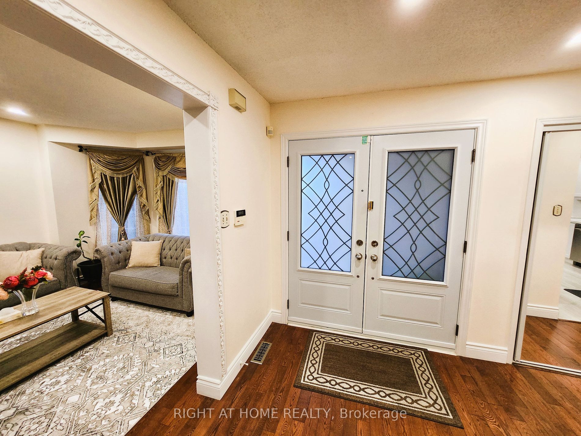 28 Newmill Cres Property Photo 5