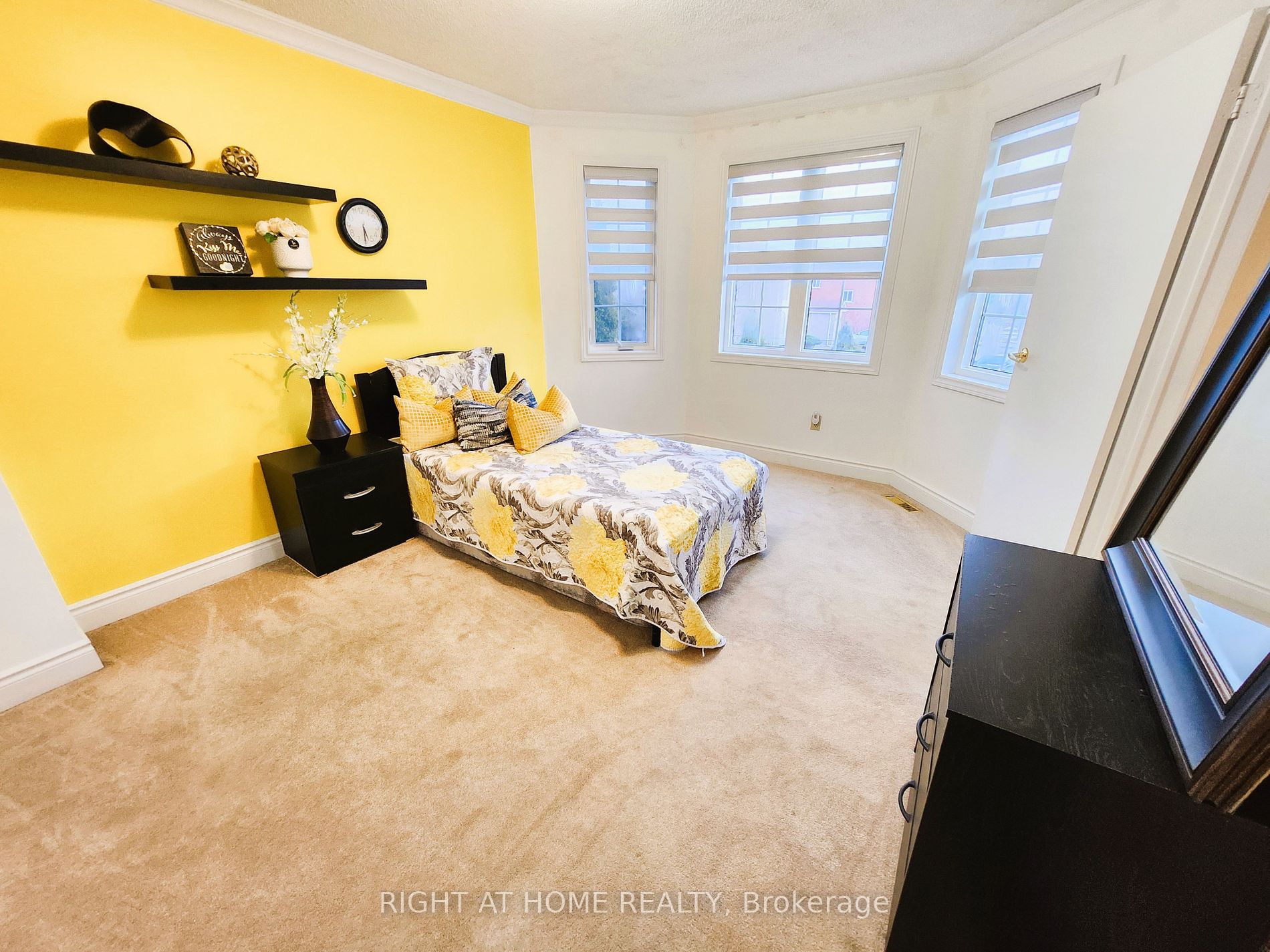 28 Newmill Cres Property Photo 25