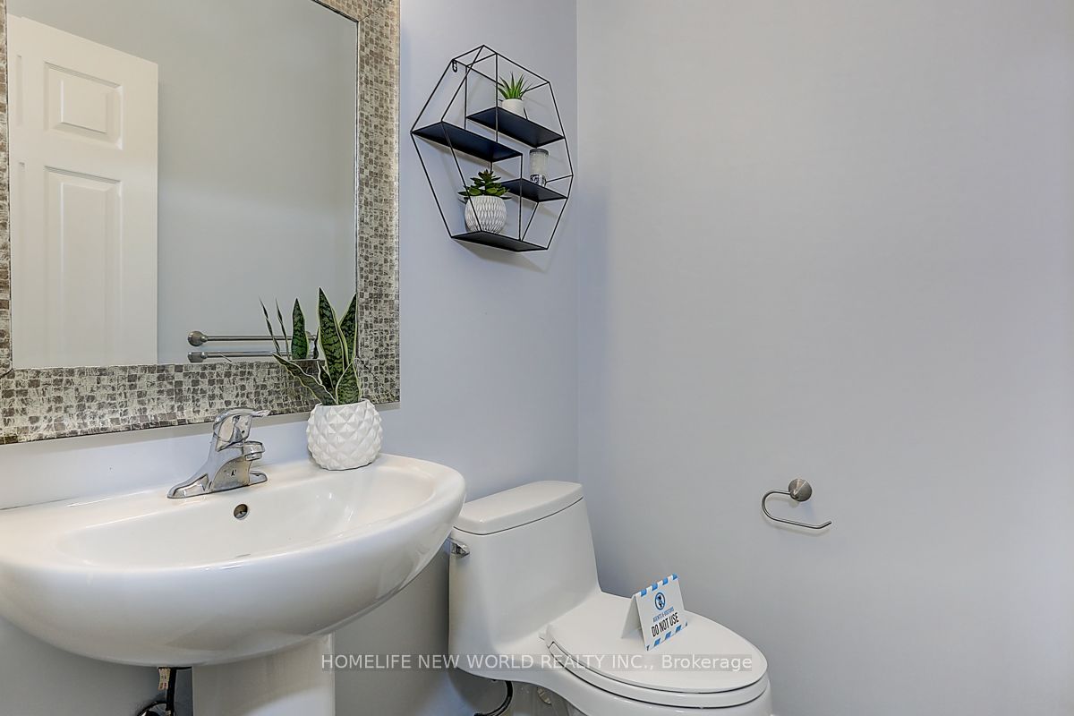 245 Sharon Creek Dr Property Photo 24