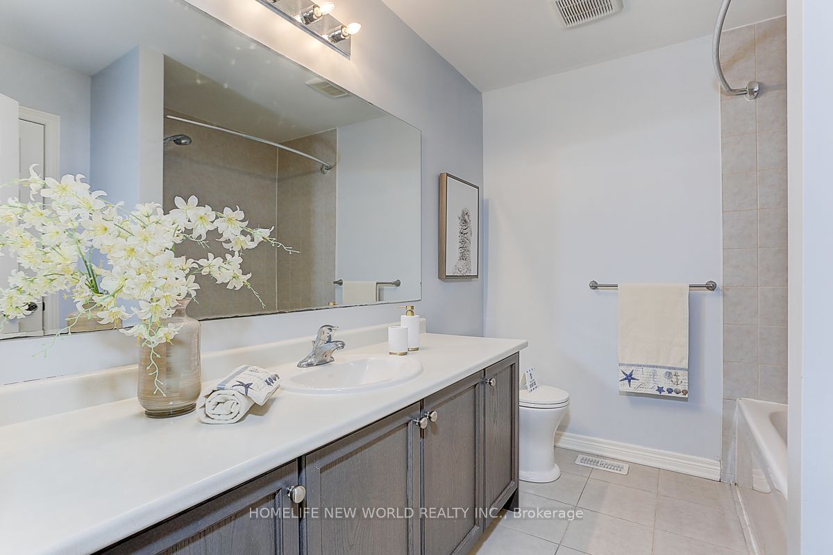 245 Sharon Creek Dr Property Photo 34