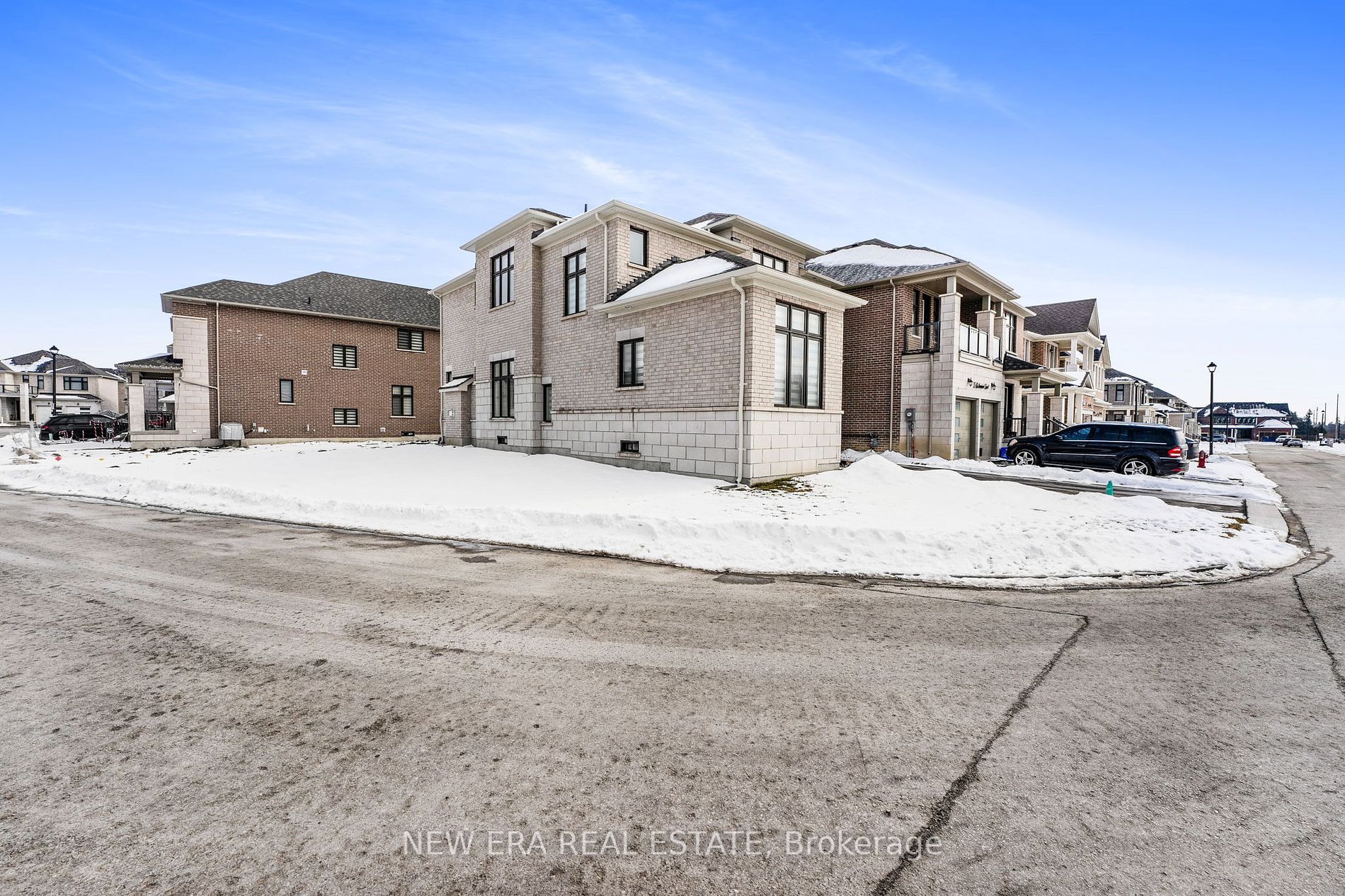7 Ballanview Crt Property Photo 3
