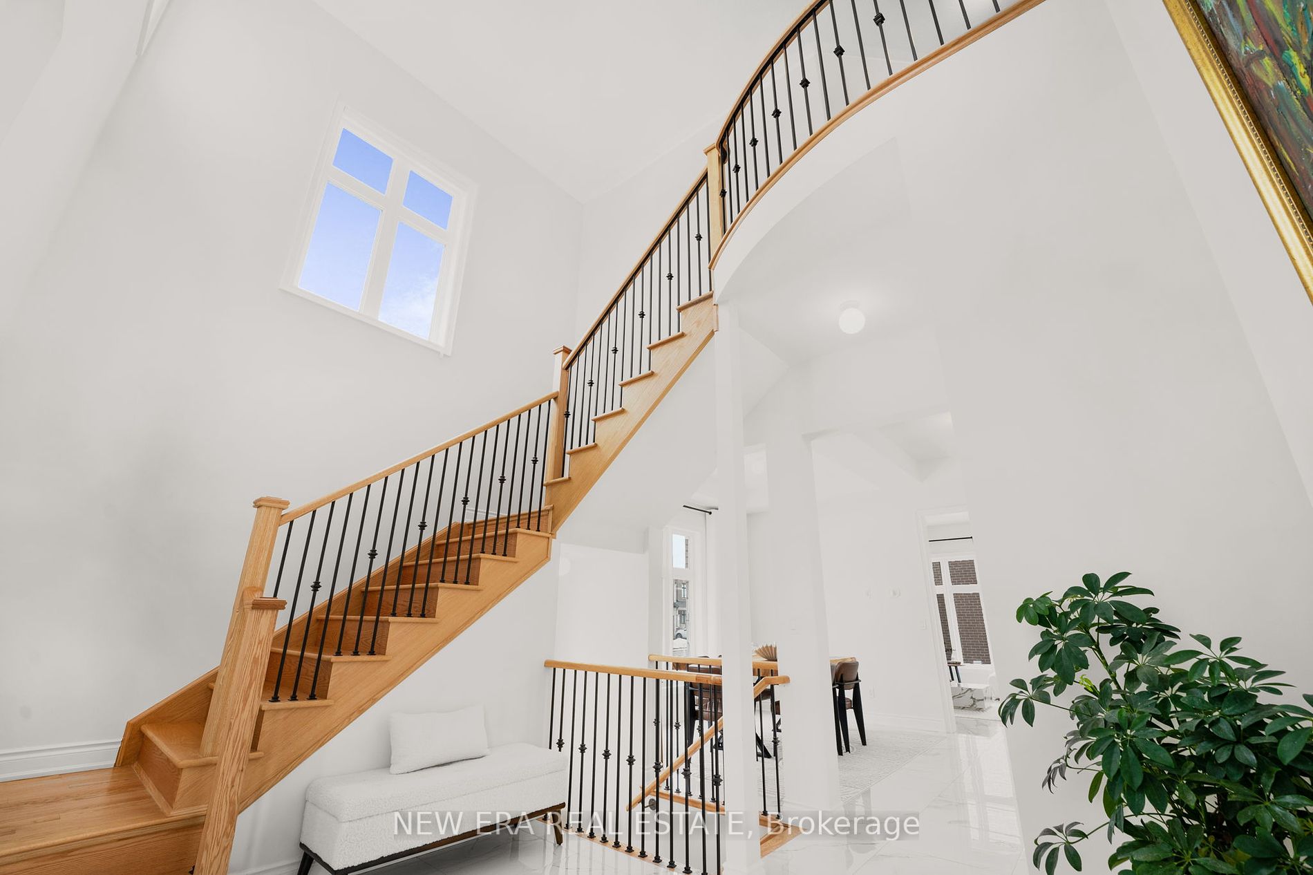7 Ballanview Crt Property Photo 9