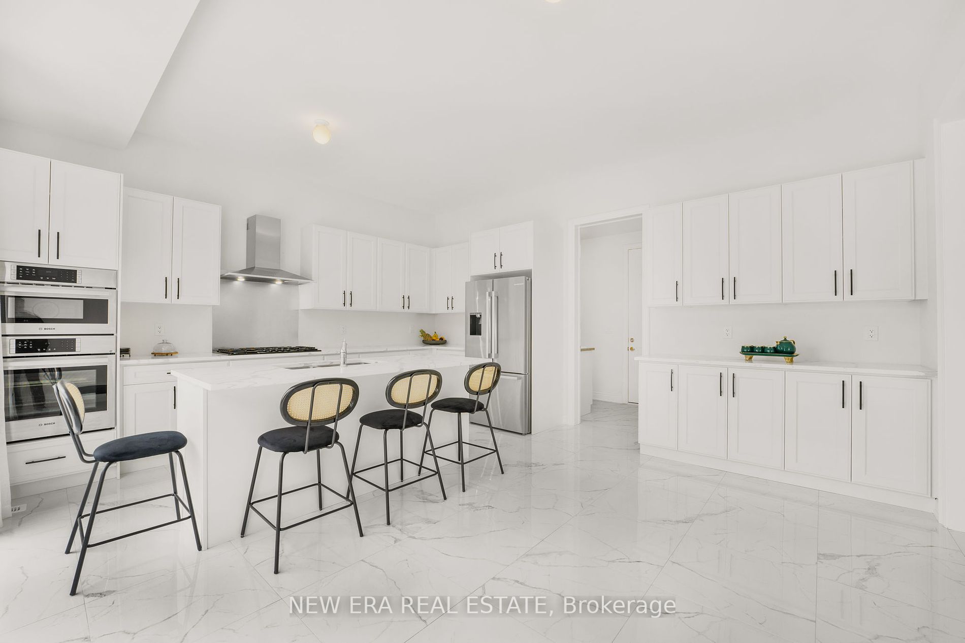 7 Ballanview Crt Property Photo 18