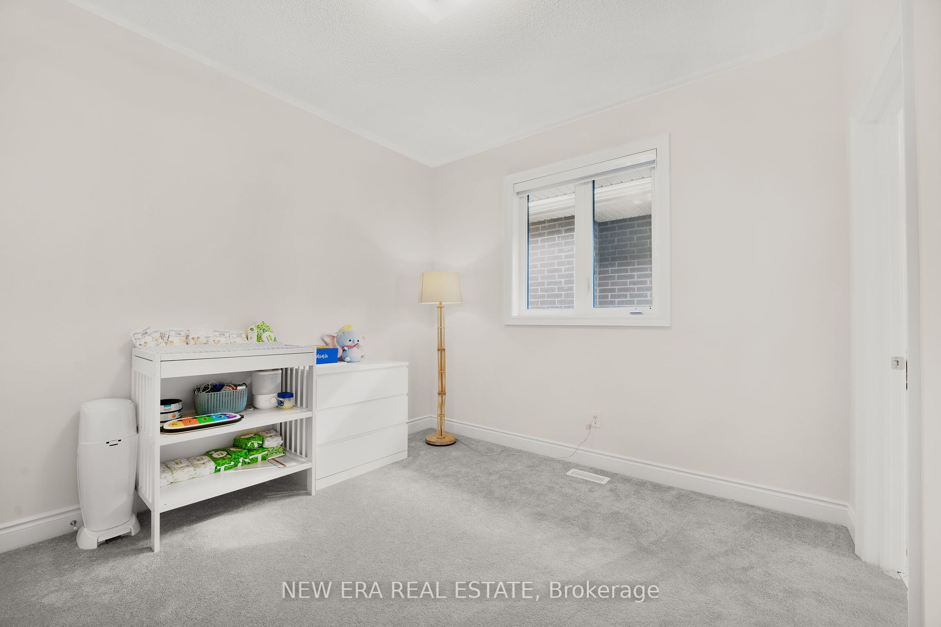 7 Ballanview Crt Property Photo 31