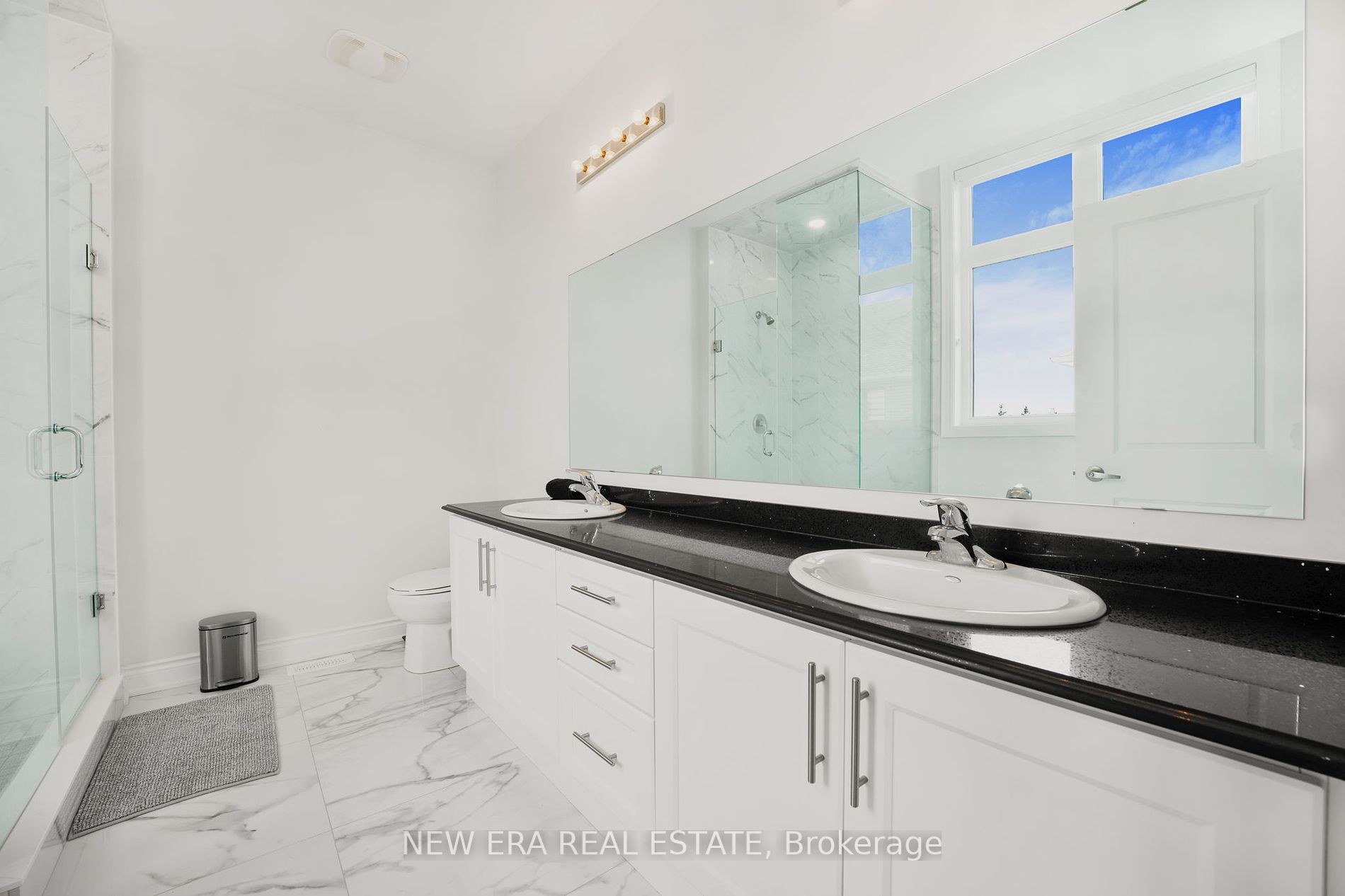 7 Ballanview Crt Property Photo 34