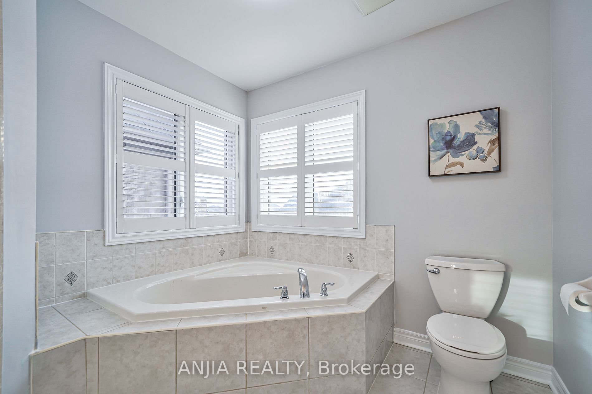 328 Williamson Rd Property Photo 23