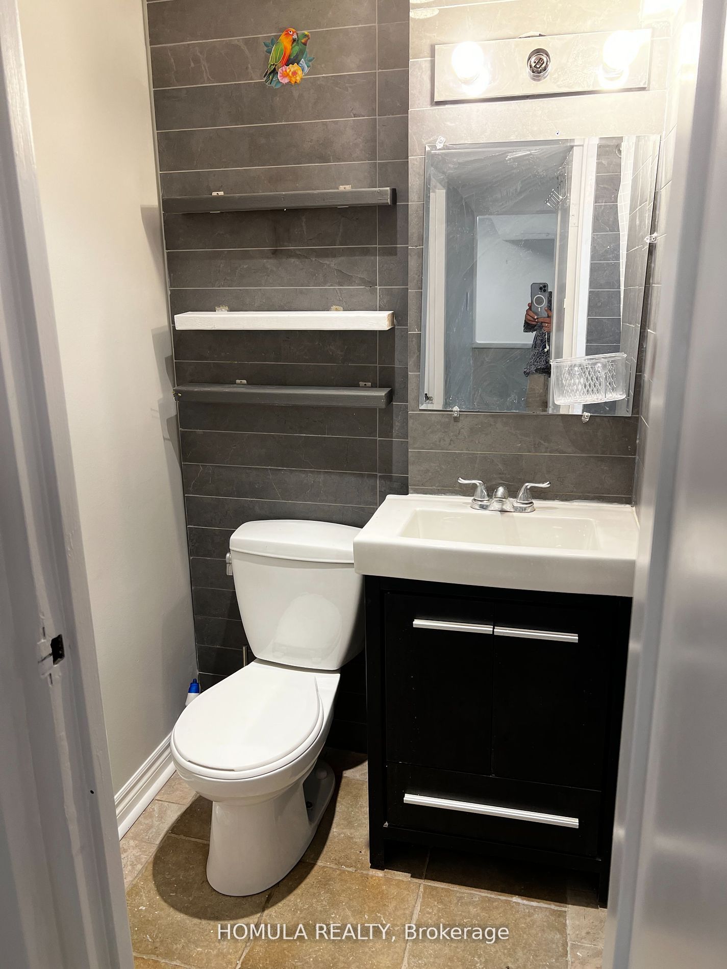 2 Hughes St Property Photo 16