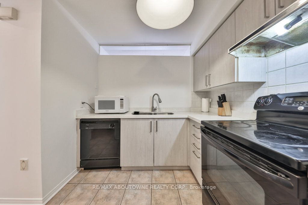 75 Weldrick Rd E 12 Property Photo 10