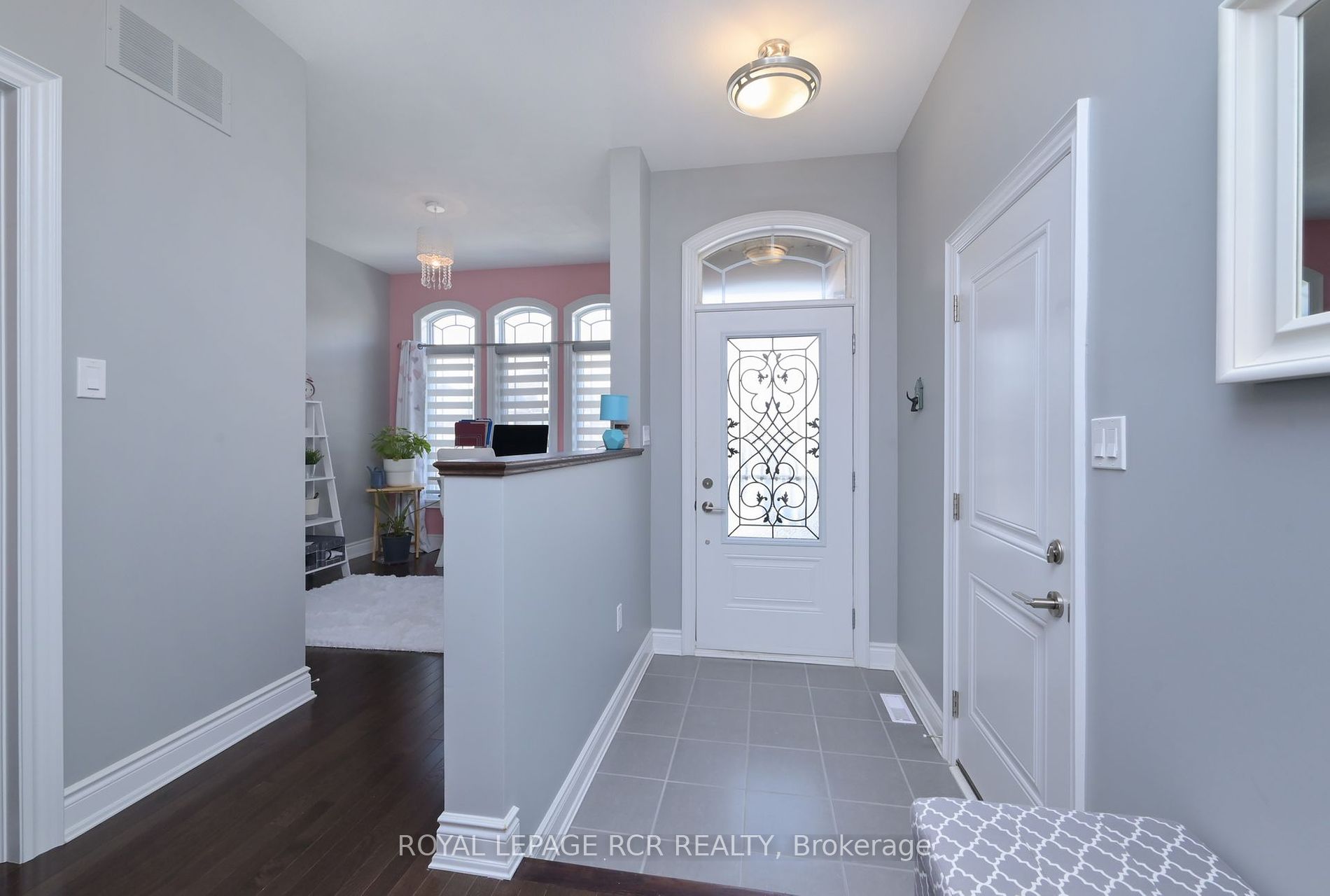 63 Summerhill Dr 15 Property Photo 2