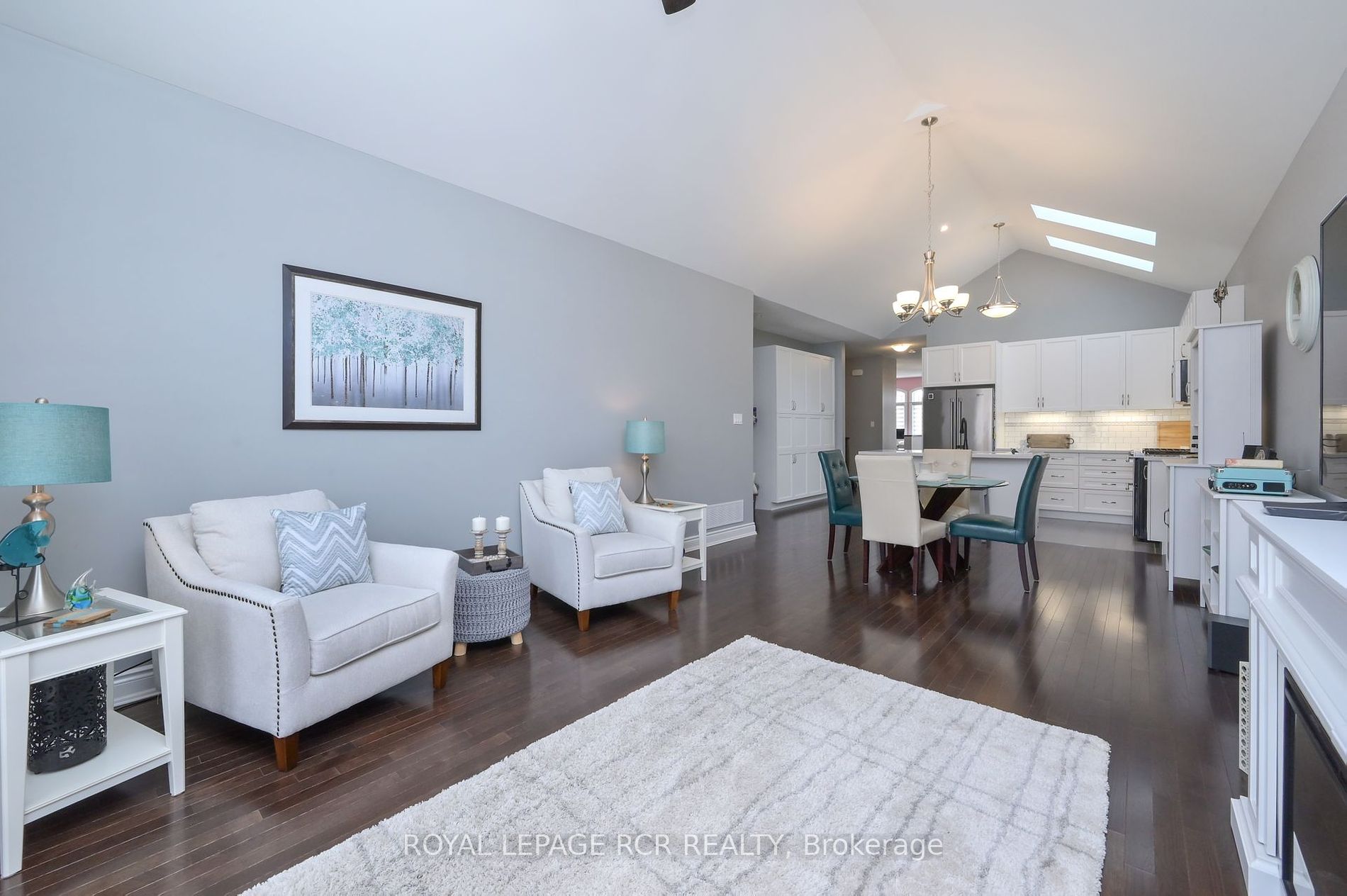 63 Summerhill Dr 15 Property Photo 12