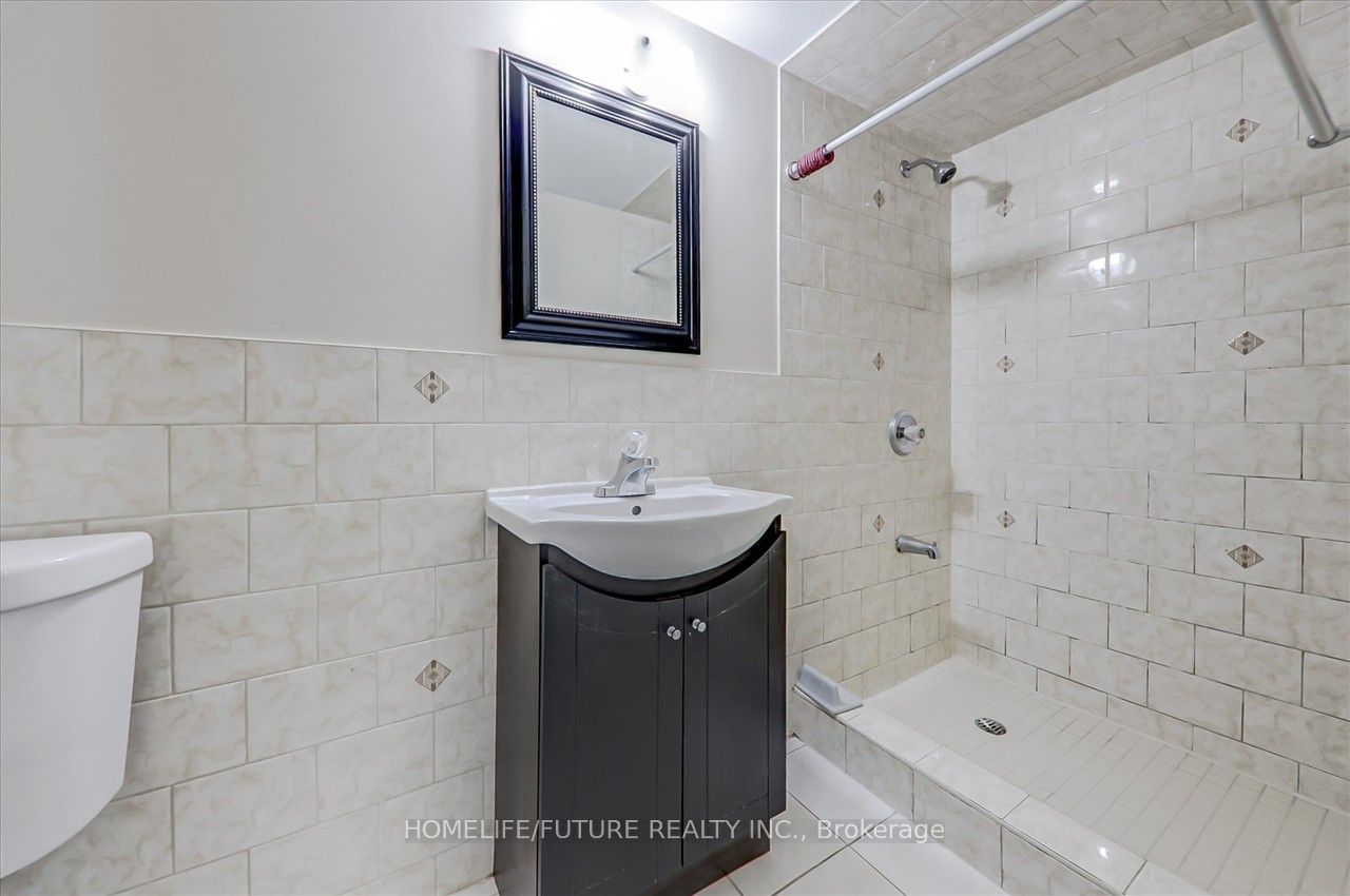 304 Elson St Property Photo 30