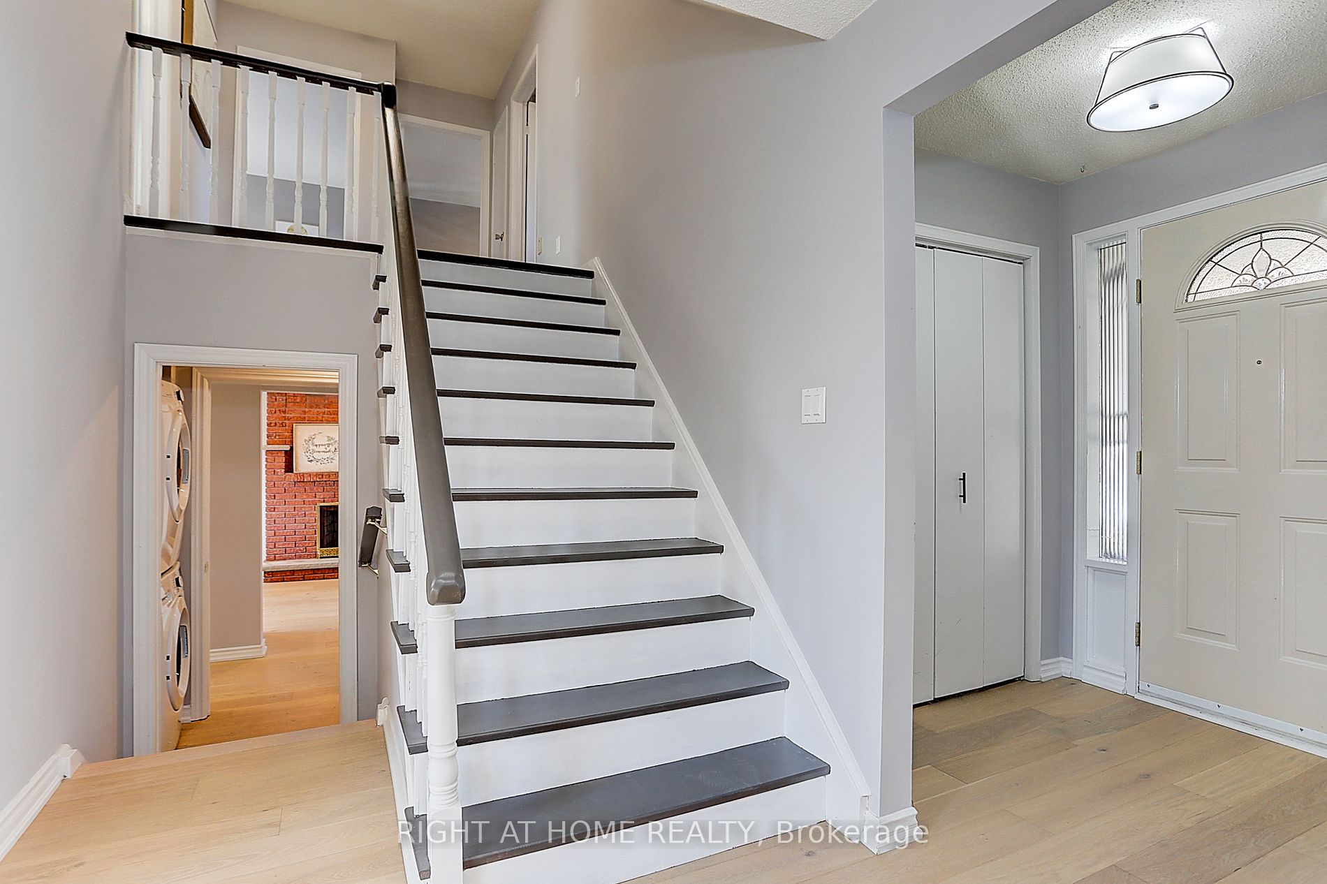 87 Stockdale Cres Property Photo 19