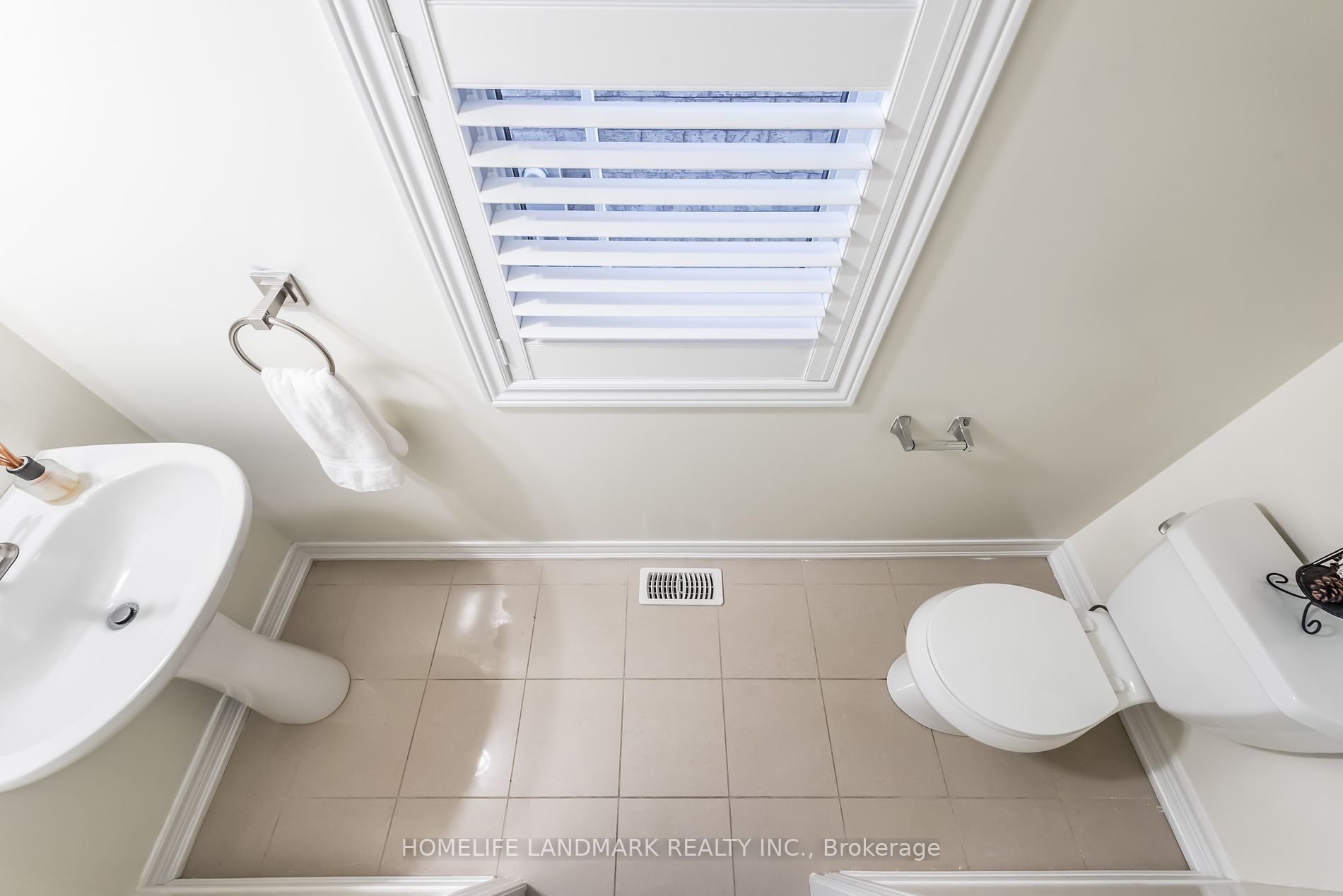 60 Givon St Property Photo 6