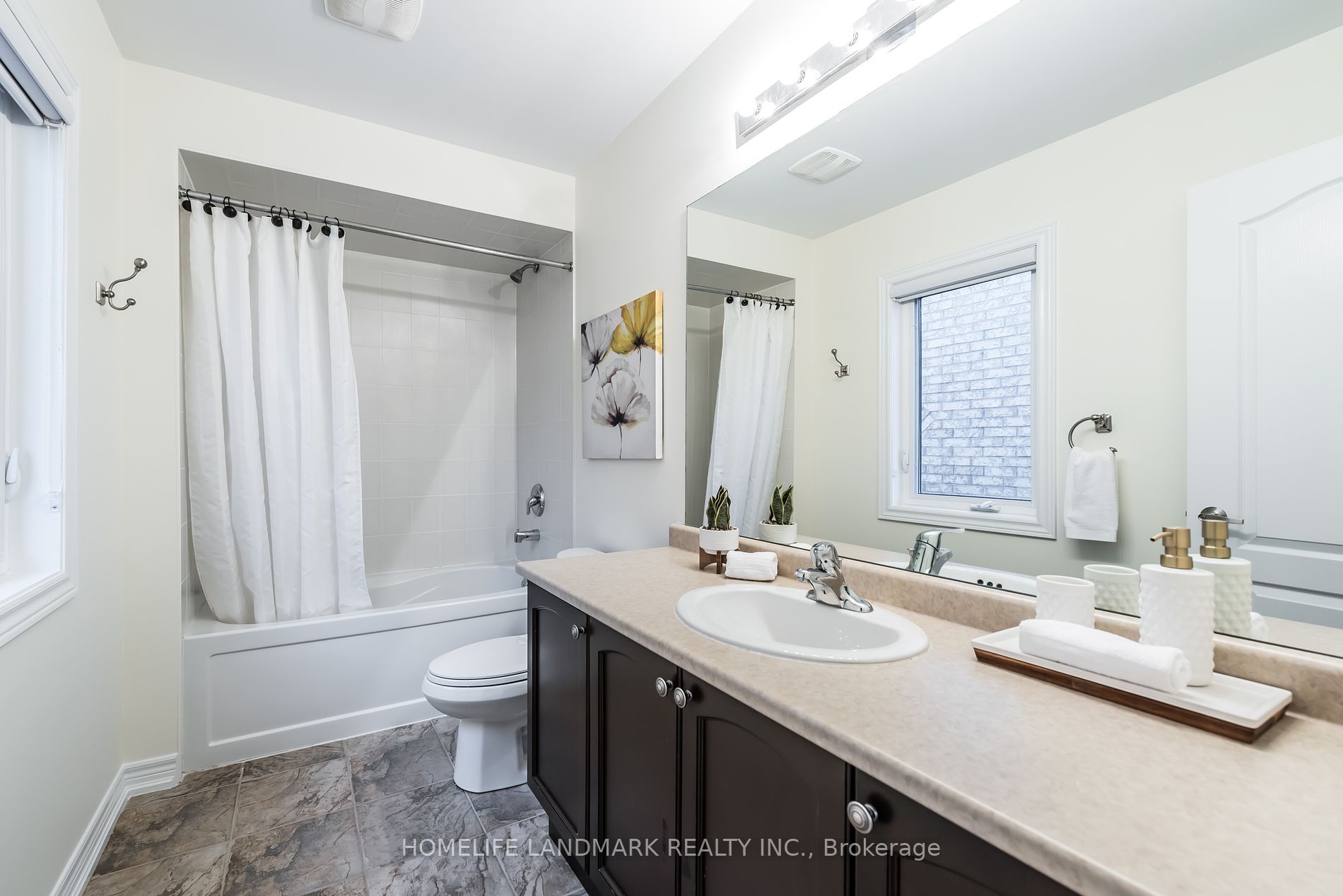 60 Givon St Property Photo 26
