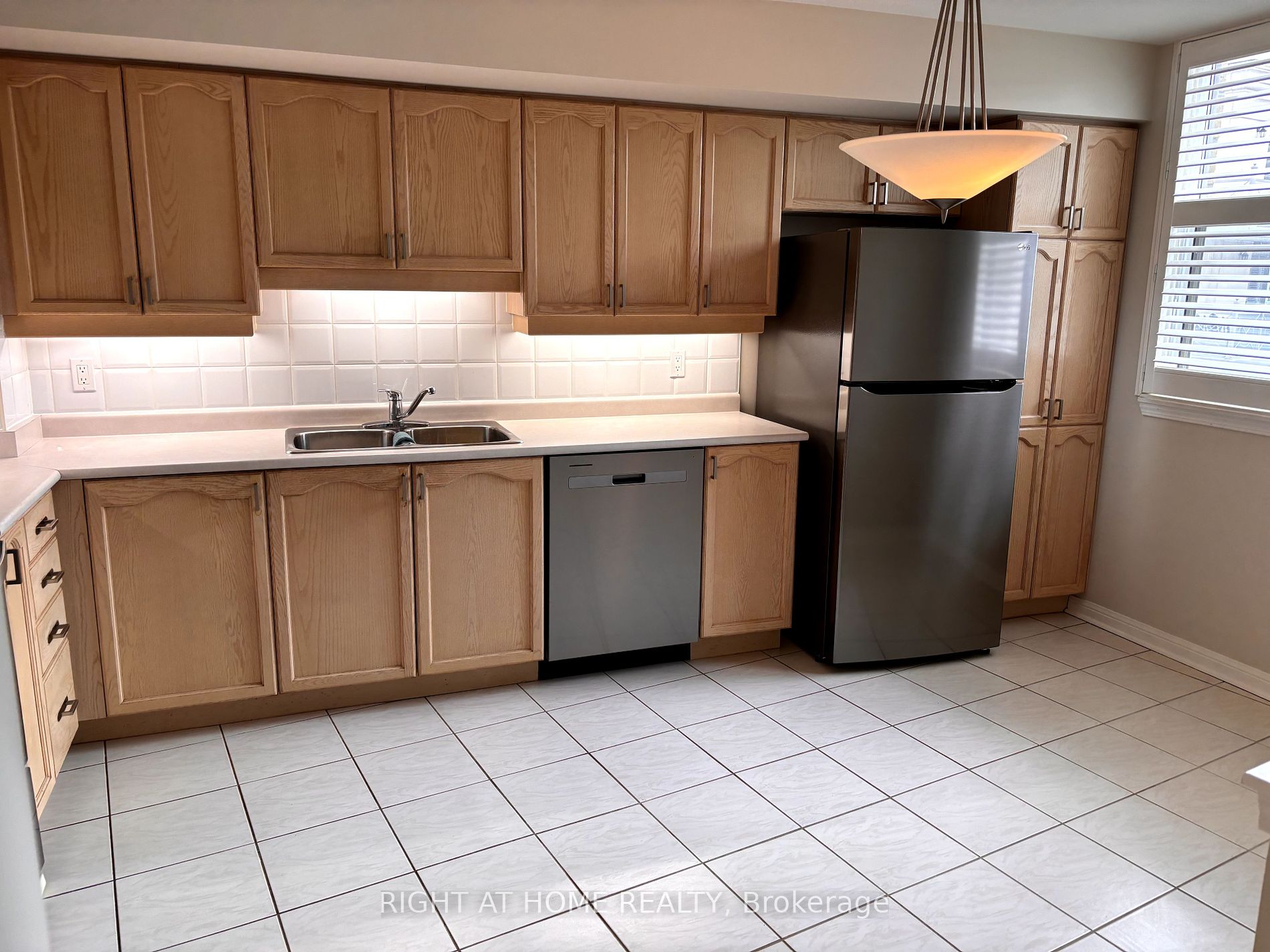 2502 Rutherford Rd 409 Property Photo 4