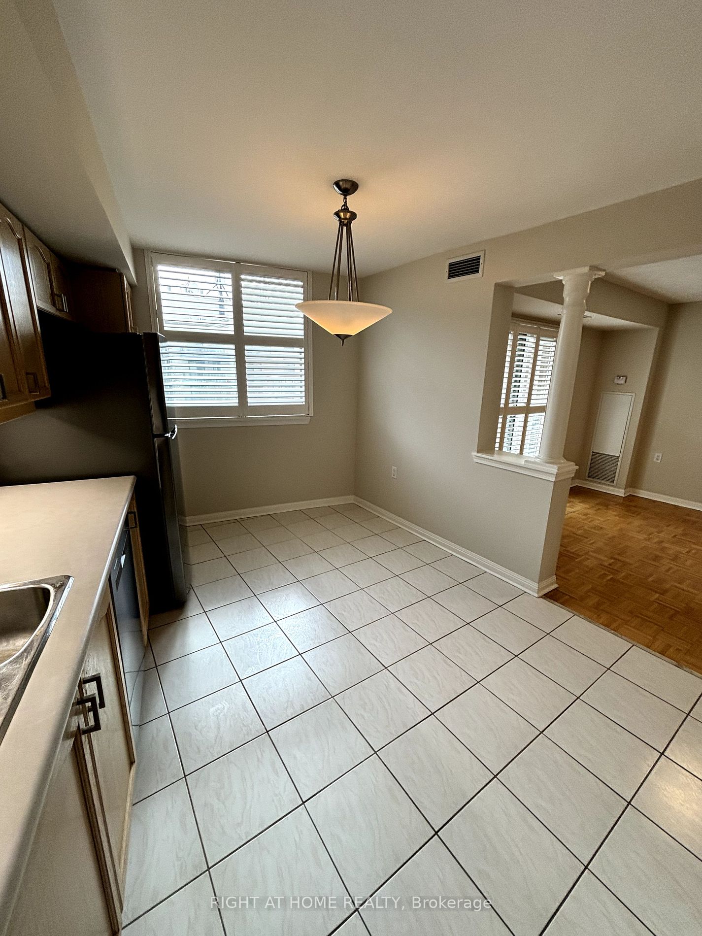 2502 Rutherford Rd 409 Property Photo 6