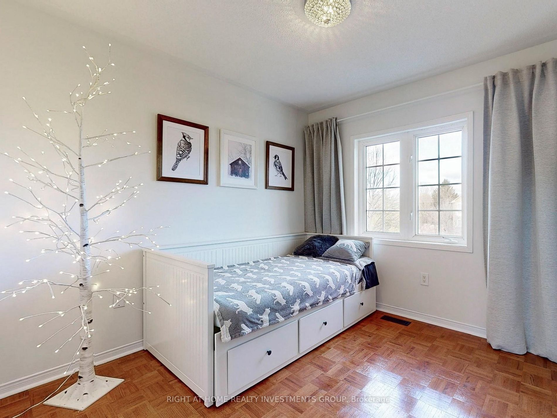 40 Burgon Pl Property Photo 17