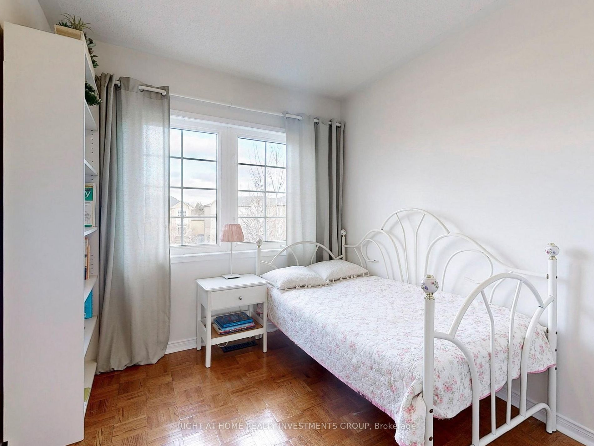 40 Burgon Pl Property Photo 18