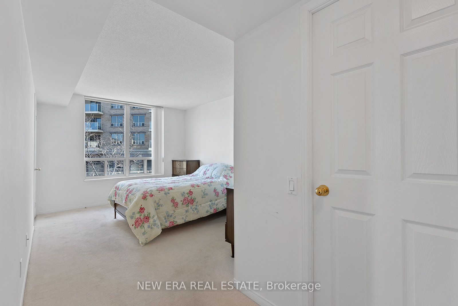 5 Emerald Lane 3 Property Photo 16