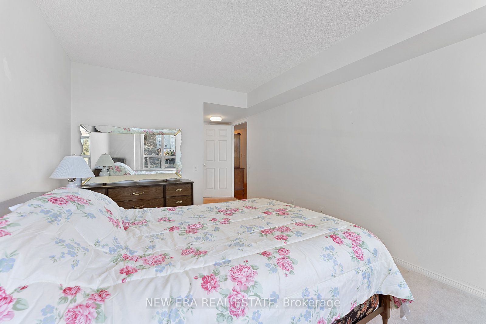 5 Emerald Lane 3 Property Photo 20