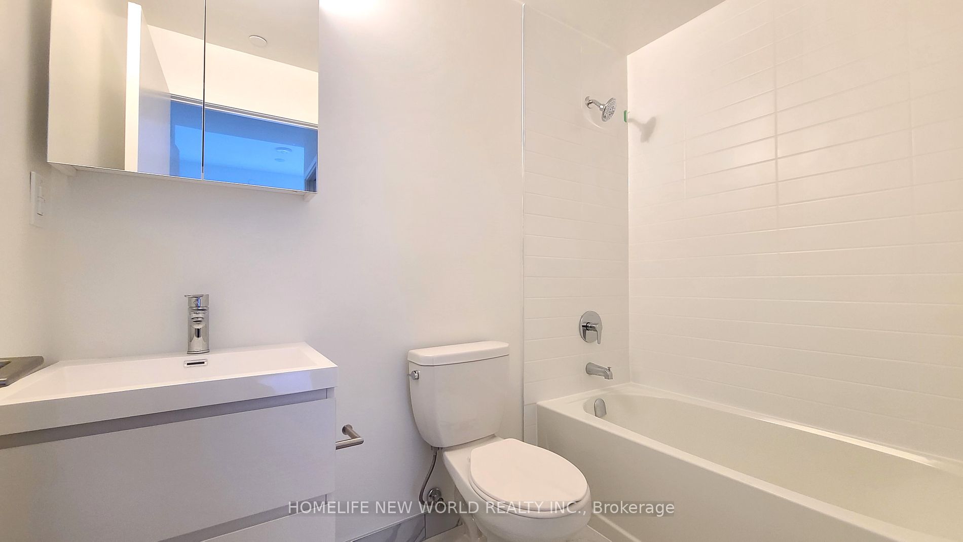 8119 Birchmount Rd 10 Property Photo 10