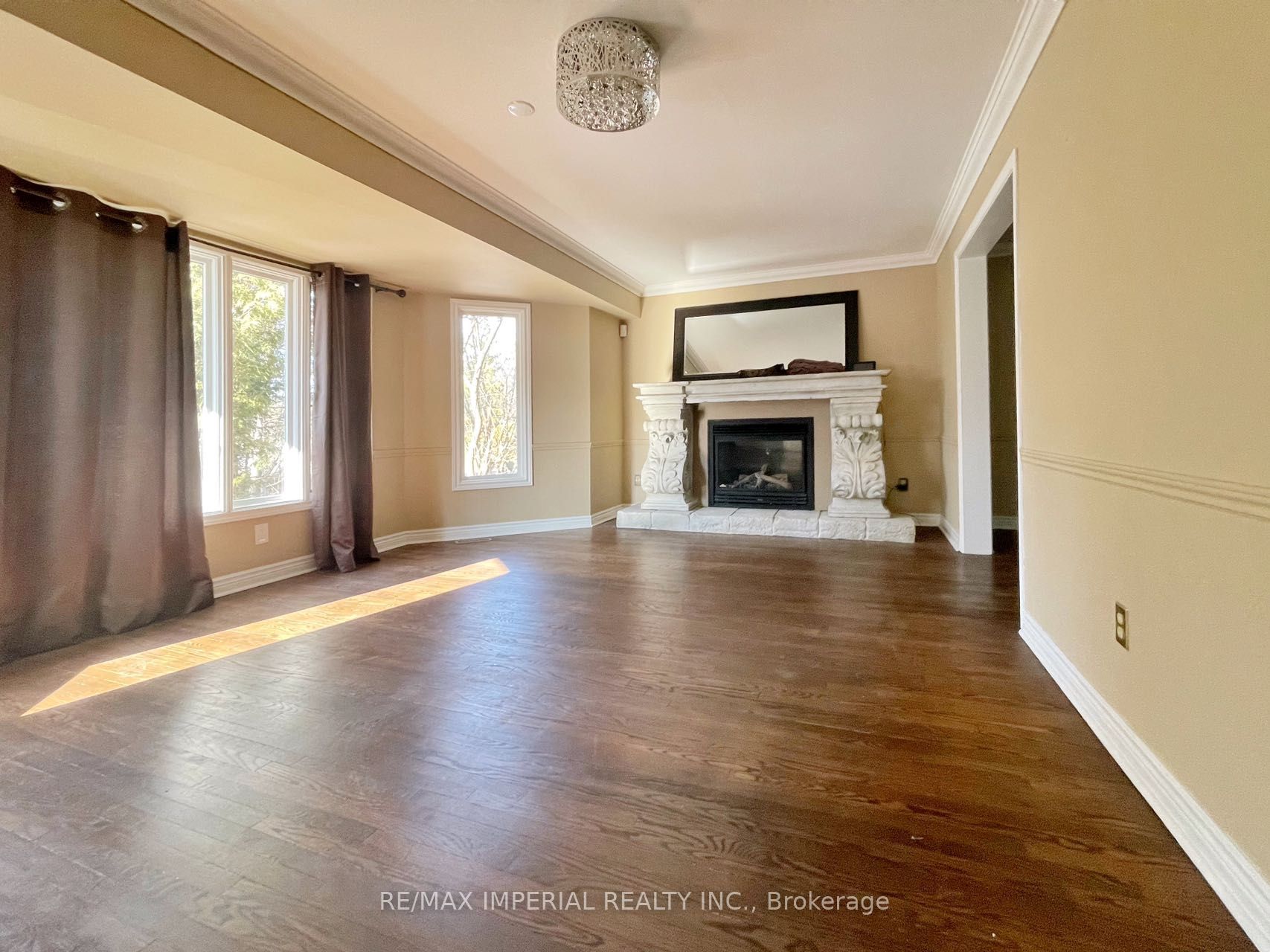 251 Kemano Rd E Property Photo 12