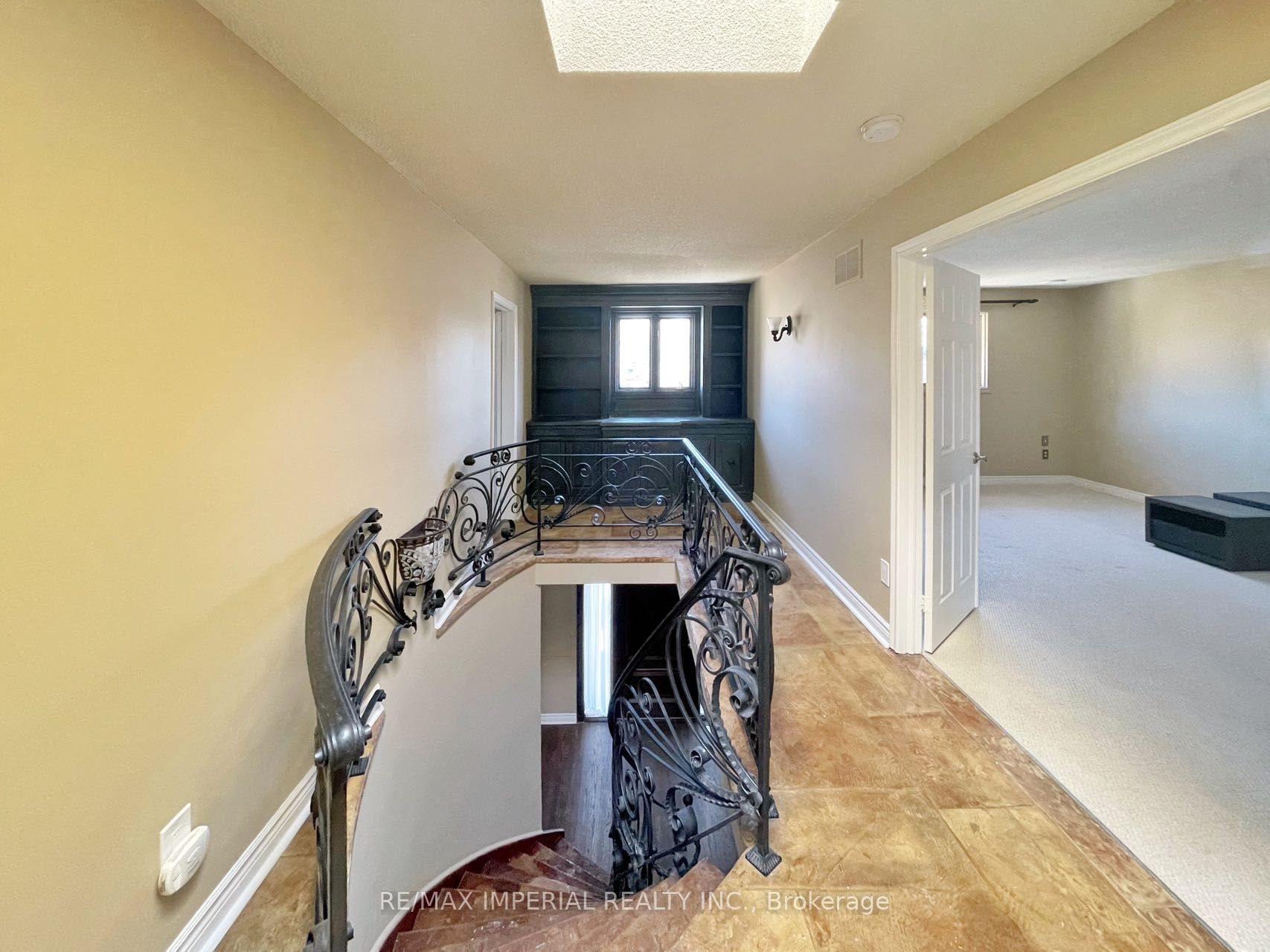 251 Kemano Rd E Property Photo 24