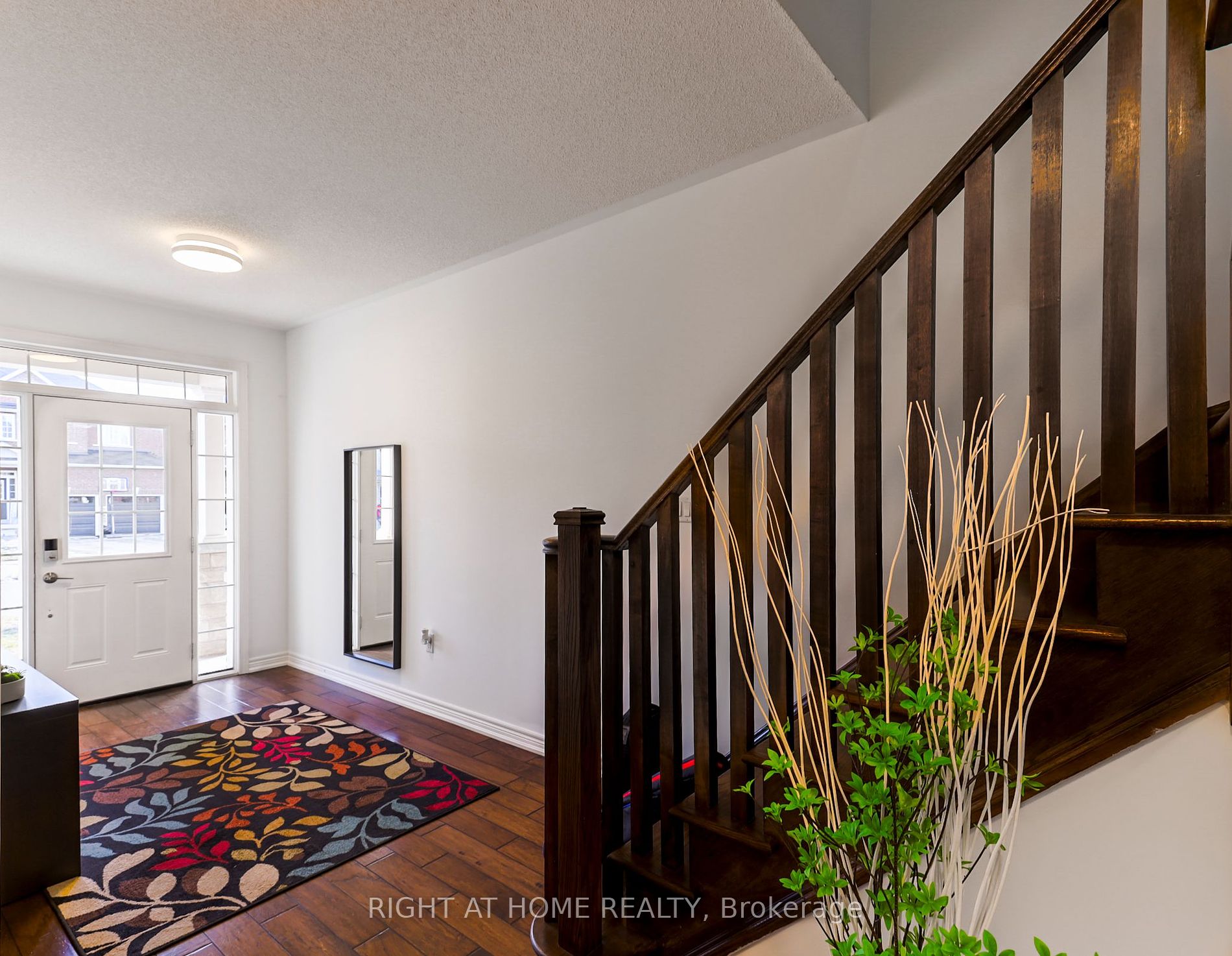 24 Donald Stewart Cres Property Photo 4