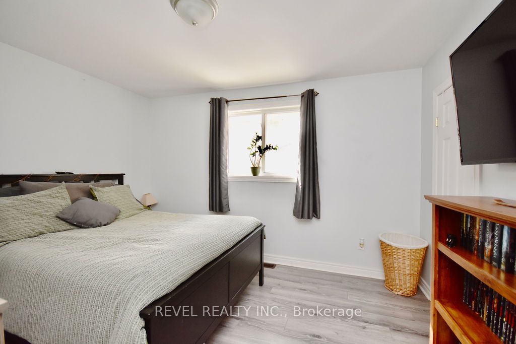 4 Bushey Ave Property Photo 13