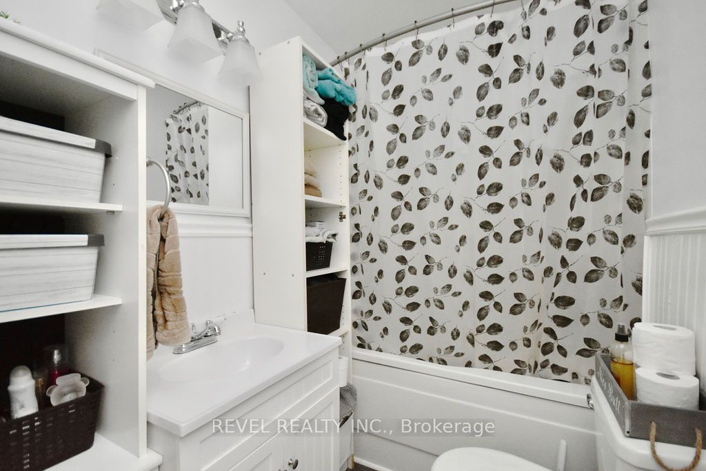 4 Bushey Ave Property Photo 18