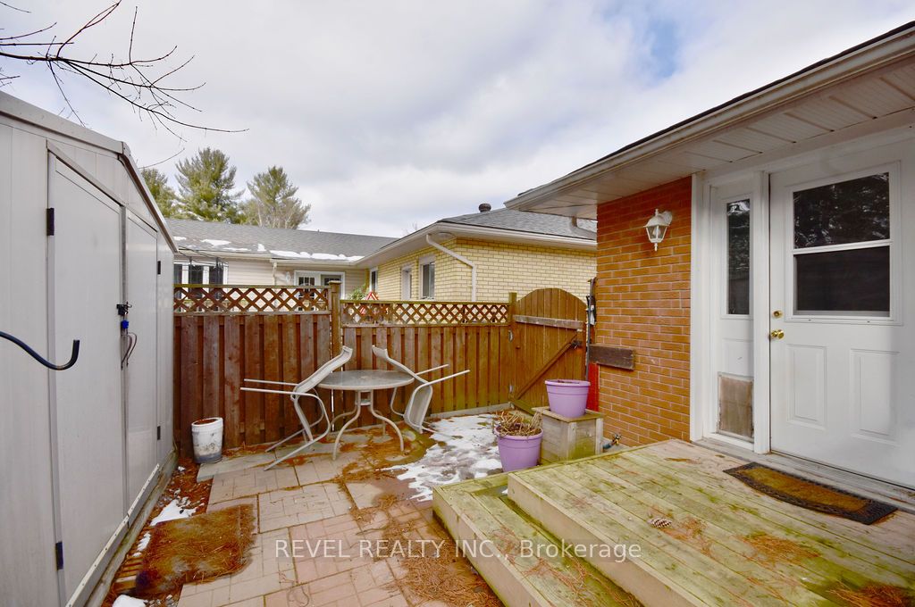 4 Bushey Ave Property Photo 22