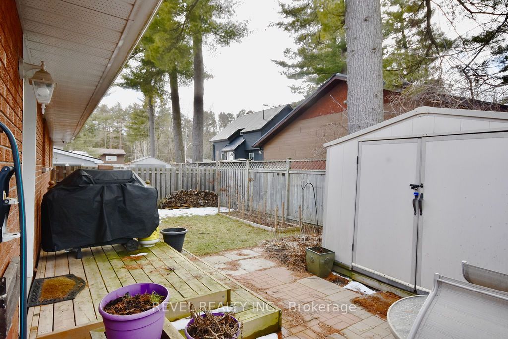 4 Bushey Ave Property Photo 23