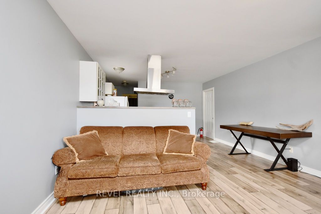 4 Bushey Ave Property Photo 27