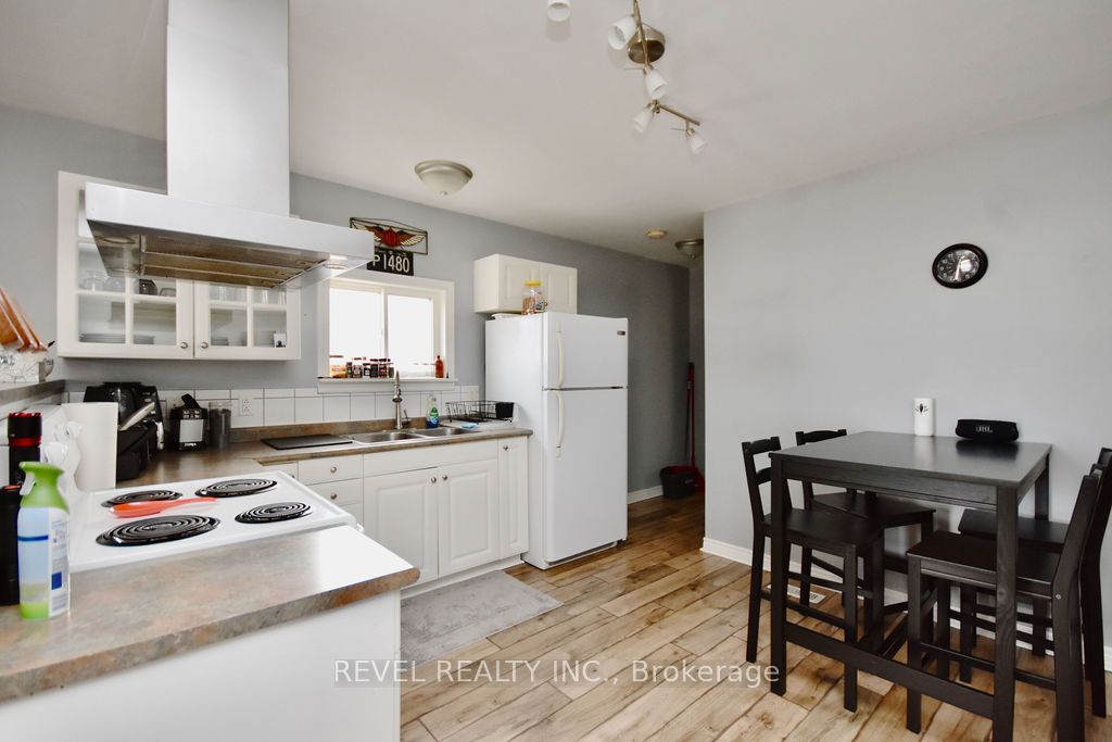 4 Bushey Ave Property Photo 30