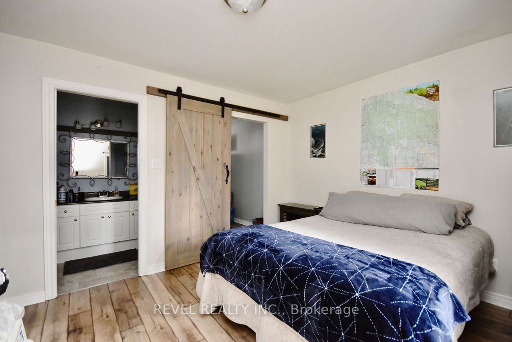 4 Bushey Ave Property Photo 32