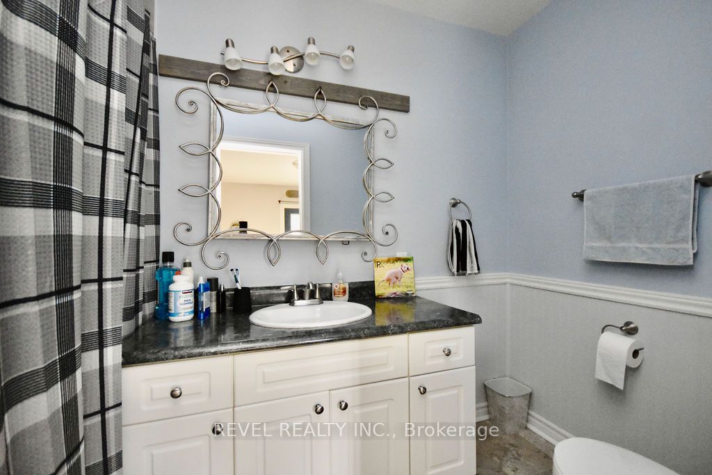 4 Bushey Ave Property Photo 33
