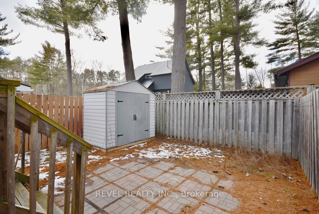 4 Bushey Ave Property Photo 39
