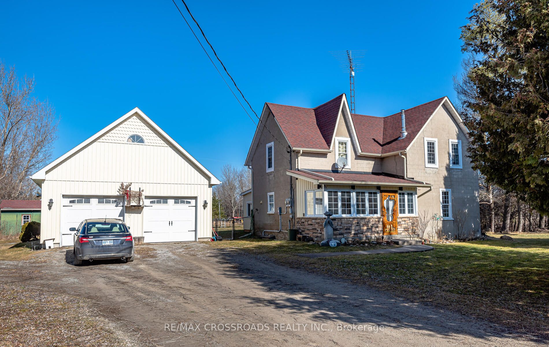 6308 Frog St N Property Photo 2