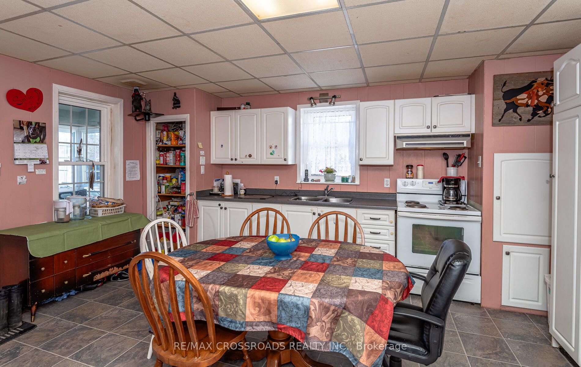 6308 Frog St N Property Photo 11