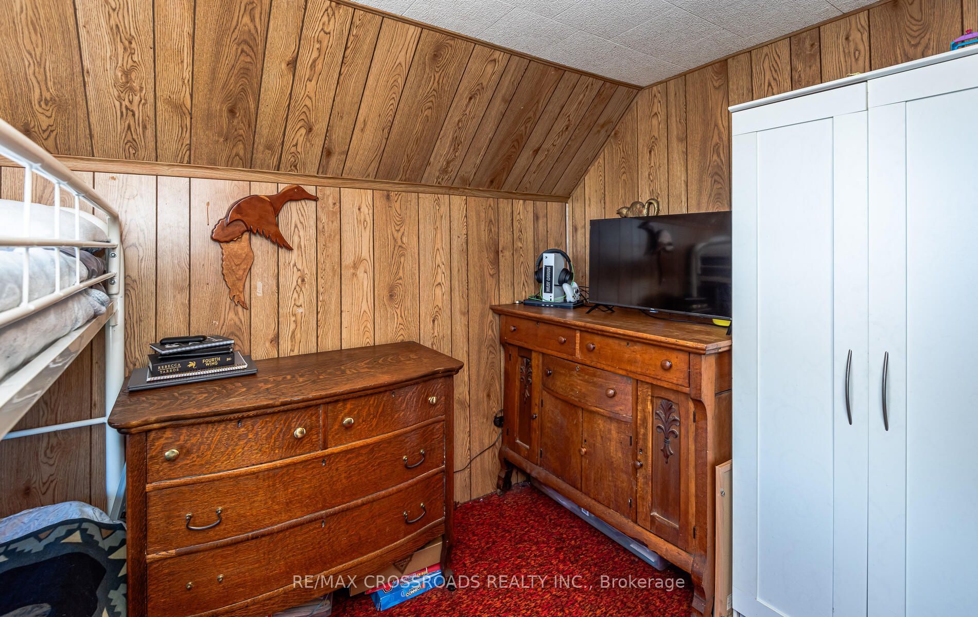 6308 Frog St N Property Photo 17