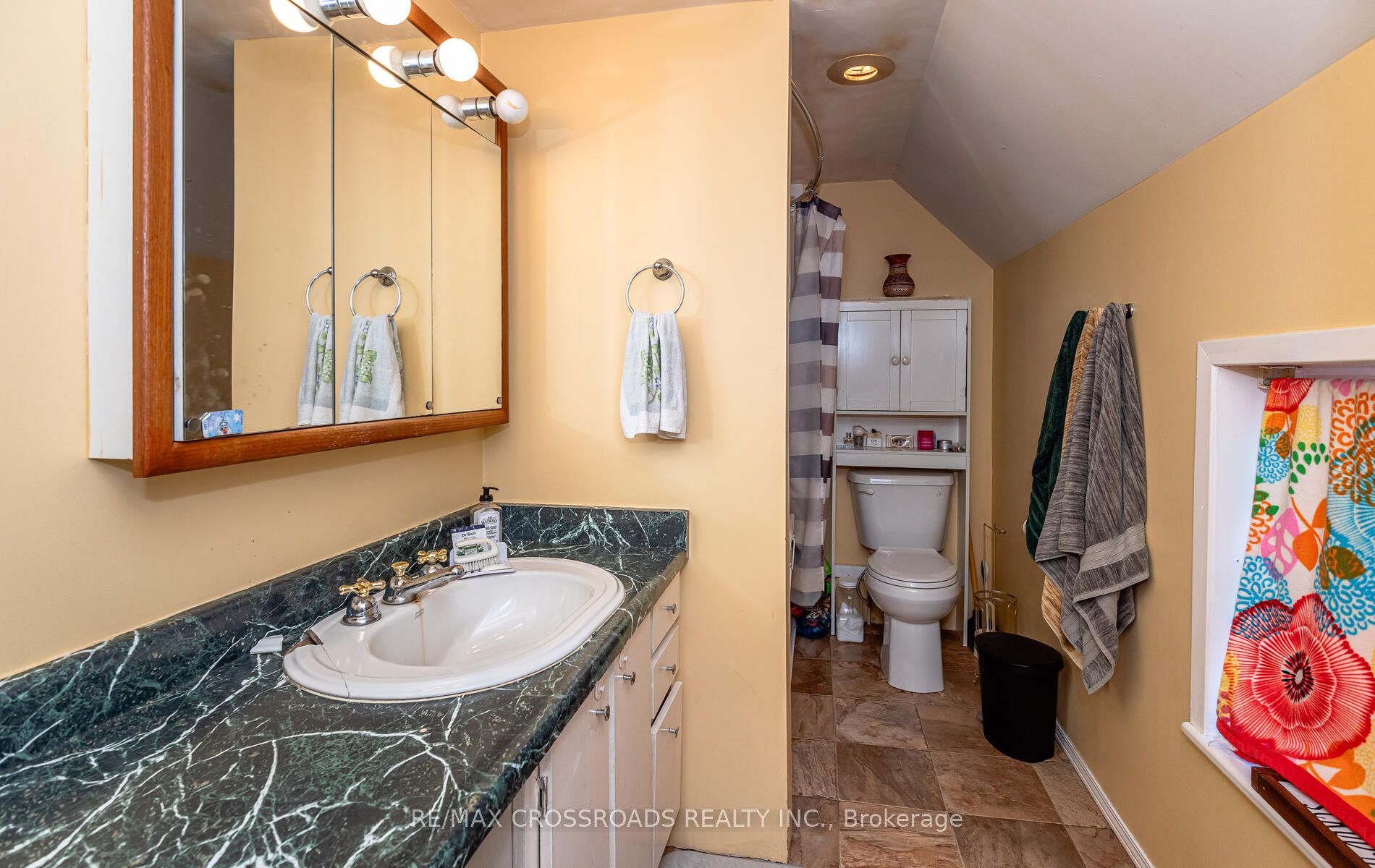 6308 Frog St N Property Photo 18
