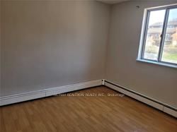 41 Huron Heights Dr Property Photo 7