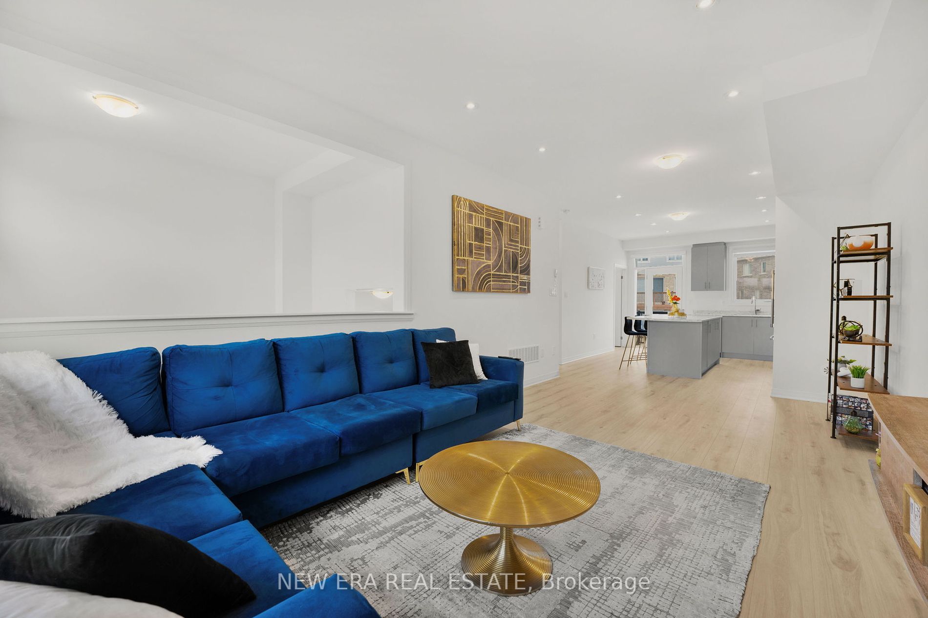 10 Totten Tr 5 Property Photo 11