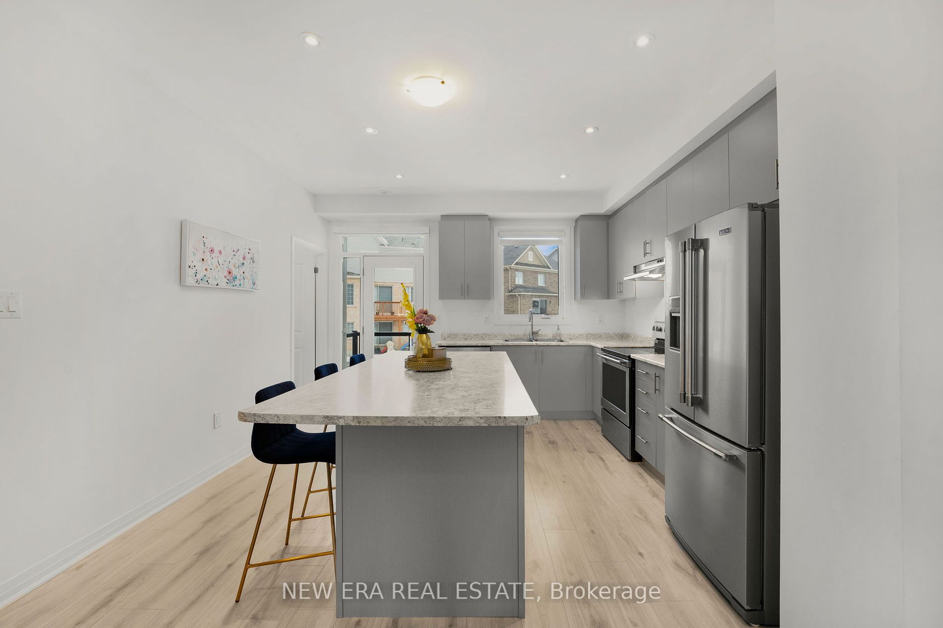 10 Totten Tr 5 Property Photo 15