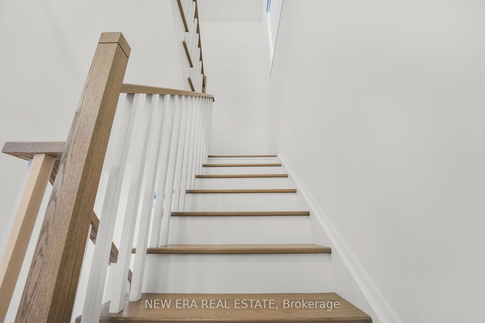 10 Totten Tr 5 Property Photo 23